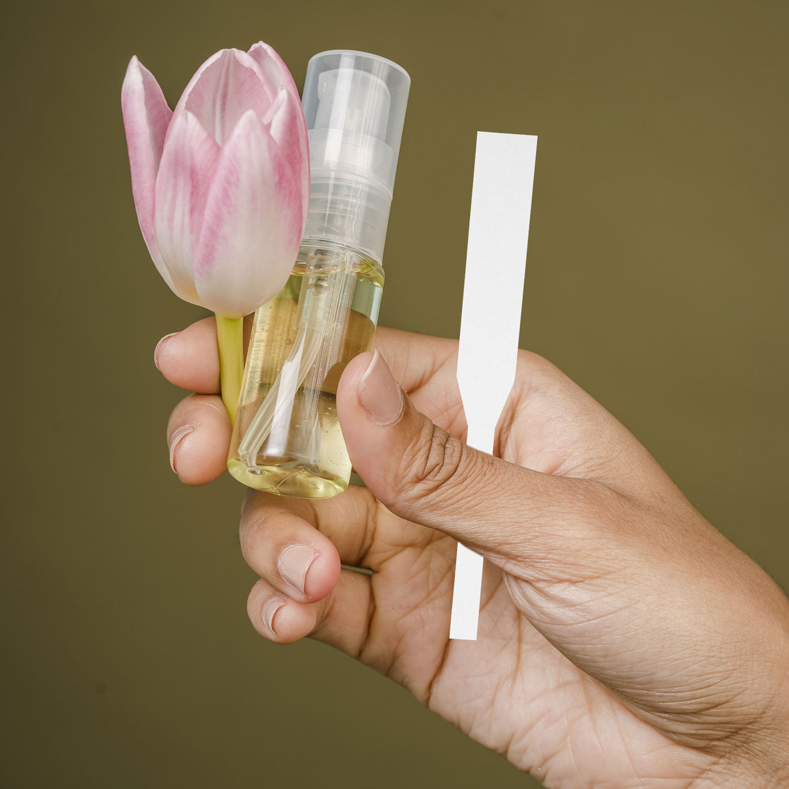 Perfume In Fragrance Shop - 100 個の香水テストストリップ化粧品店美容店家庭用軽量ポータブル紙テスト用フレグランステスターストリップ