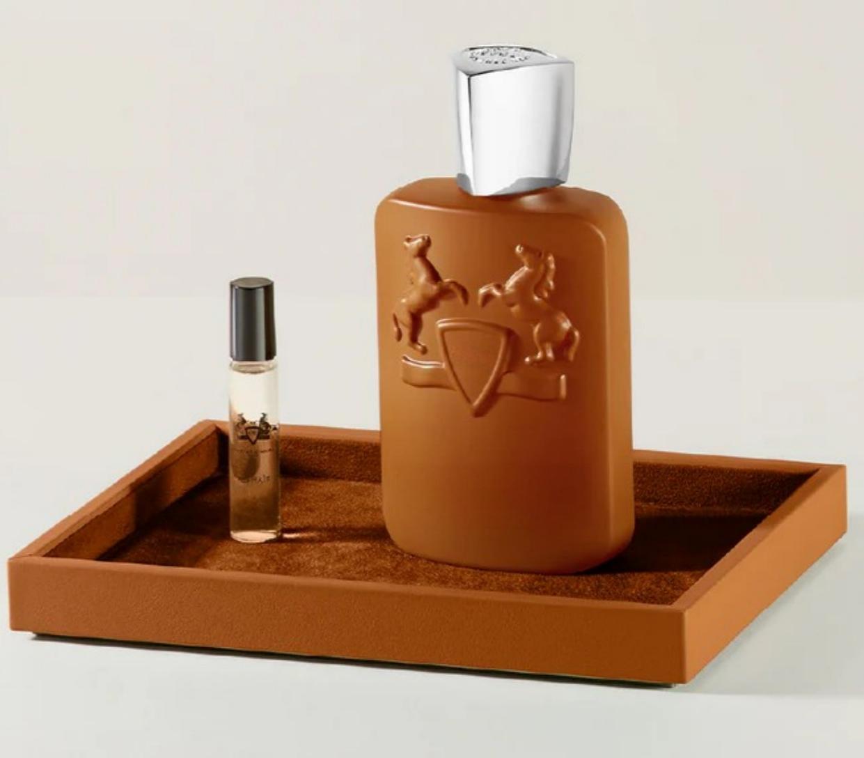 125ml ブラウンボトル メンズフレグランス リッチウッデ - Perfume Fragrance Bottle のレビューと価格
