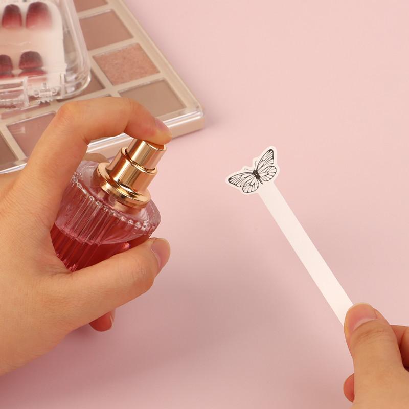 100 個クリエイティブ蝶の形のテスト用アロマセラピーフレグ - Perfume Fragrance World のレビューと価格