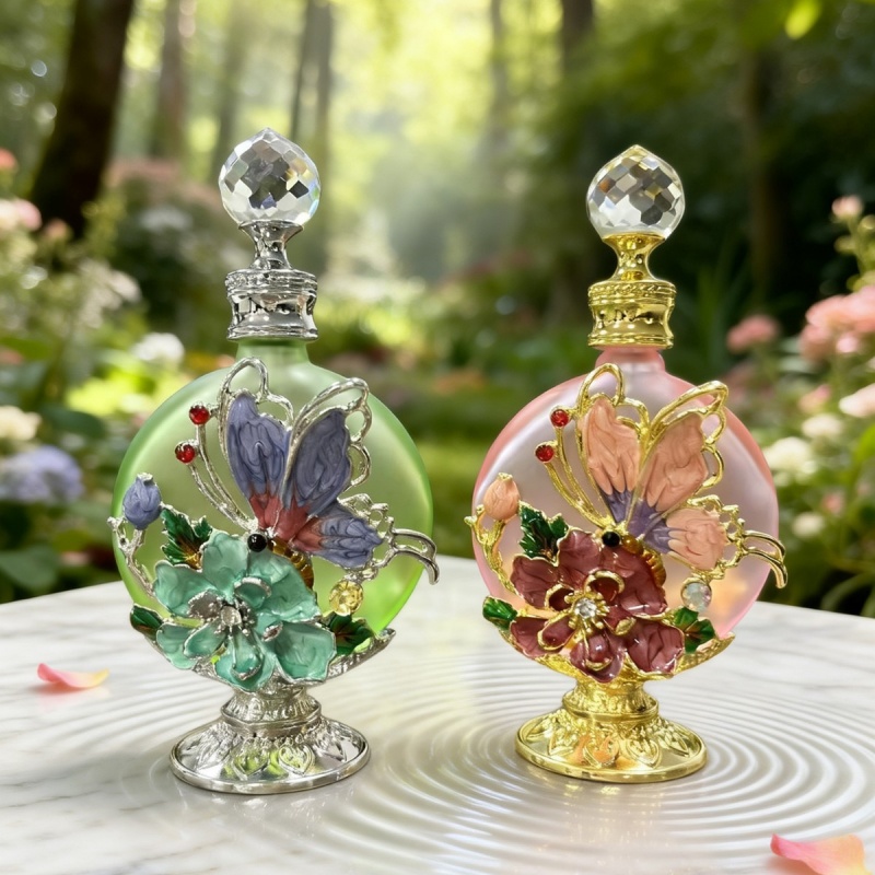 4個入り空の香水瓶、エナメル蝶模様、ゴールドベース、ダイヤモ - Perfume Fragrance Lotion のレビューと価格